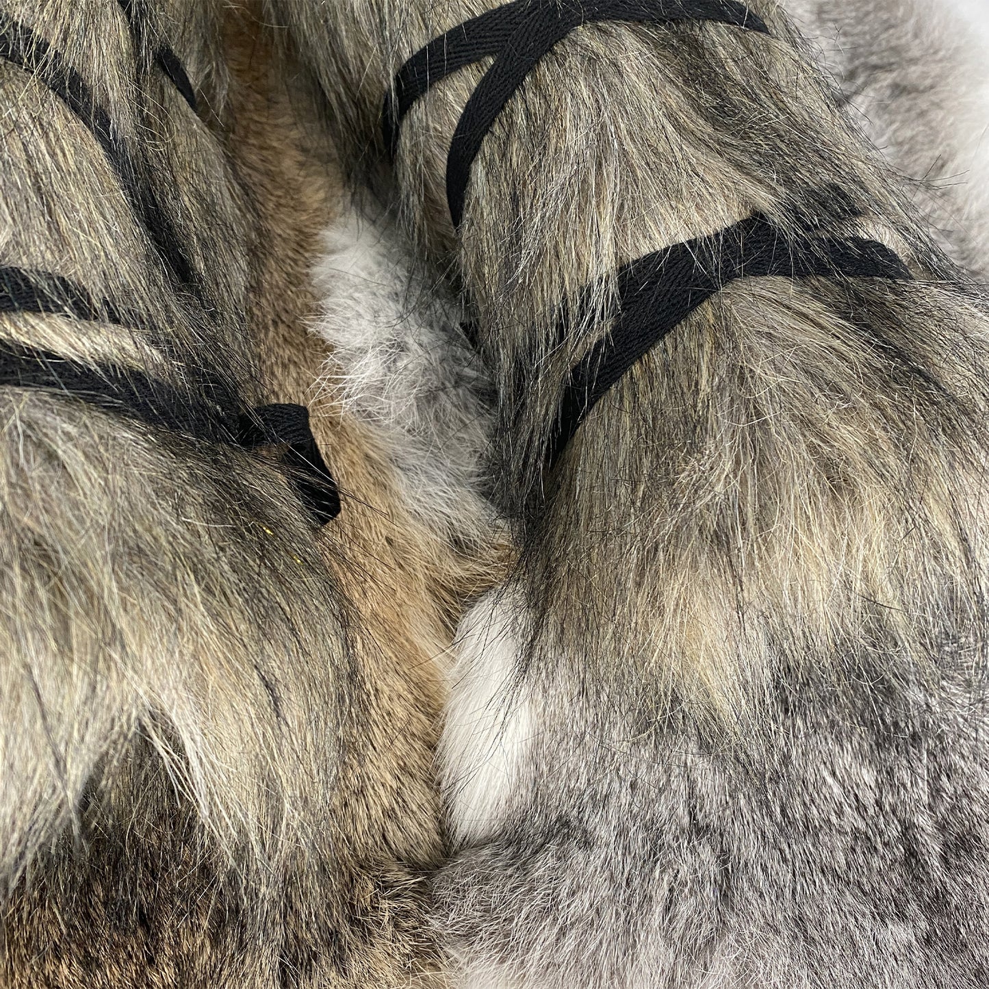 HiiFeuer Viking Artificial Fur Barbarian Arm Wraps, Medieval Vintage Fuzzy Bracers Arm Guards, Nordic Cuff Warmers Wrist Band