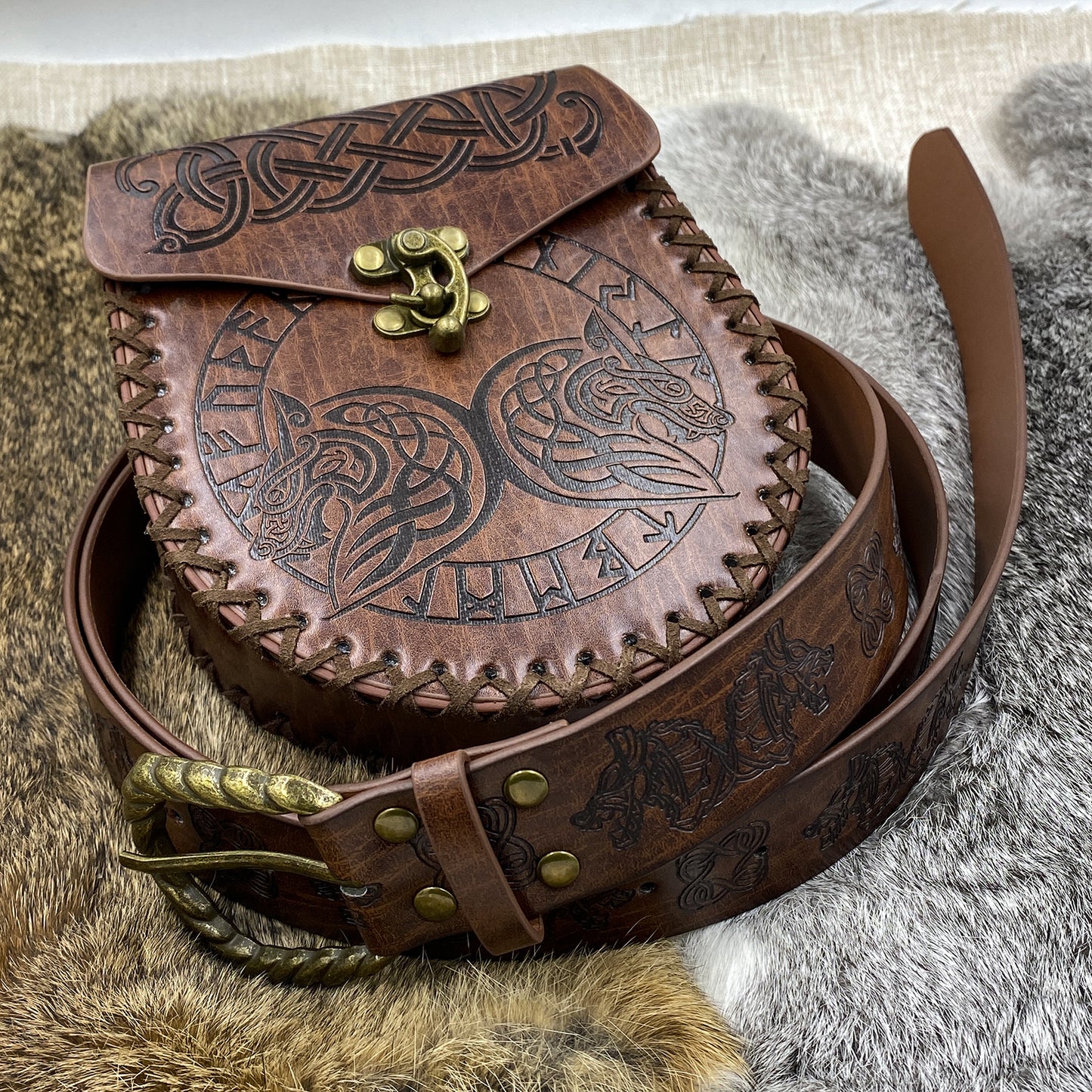 HiiFeuer Medieval Embossed O Ring Belt with Nordic Embossed Belt Bag, Vintage Faux Leather Belt and Belt Pouch Set for LARP