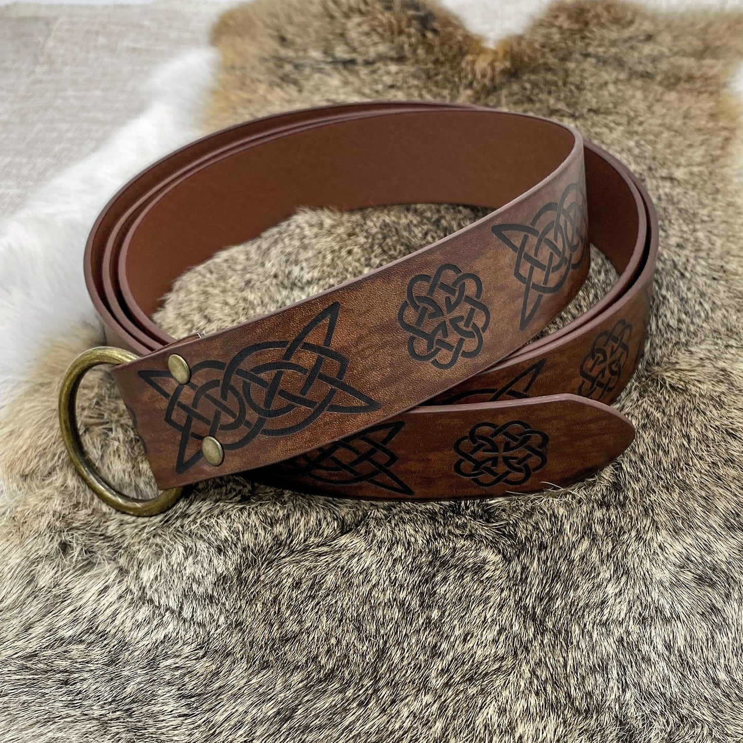 HiiFeuer Medieval O Ring Belt with Portable Drawstring Pouch, Retro Renaissance Faux Leather Belt and Purse Set for Ren Faire