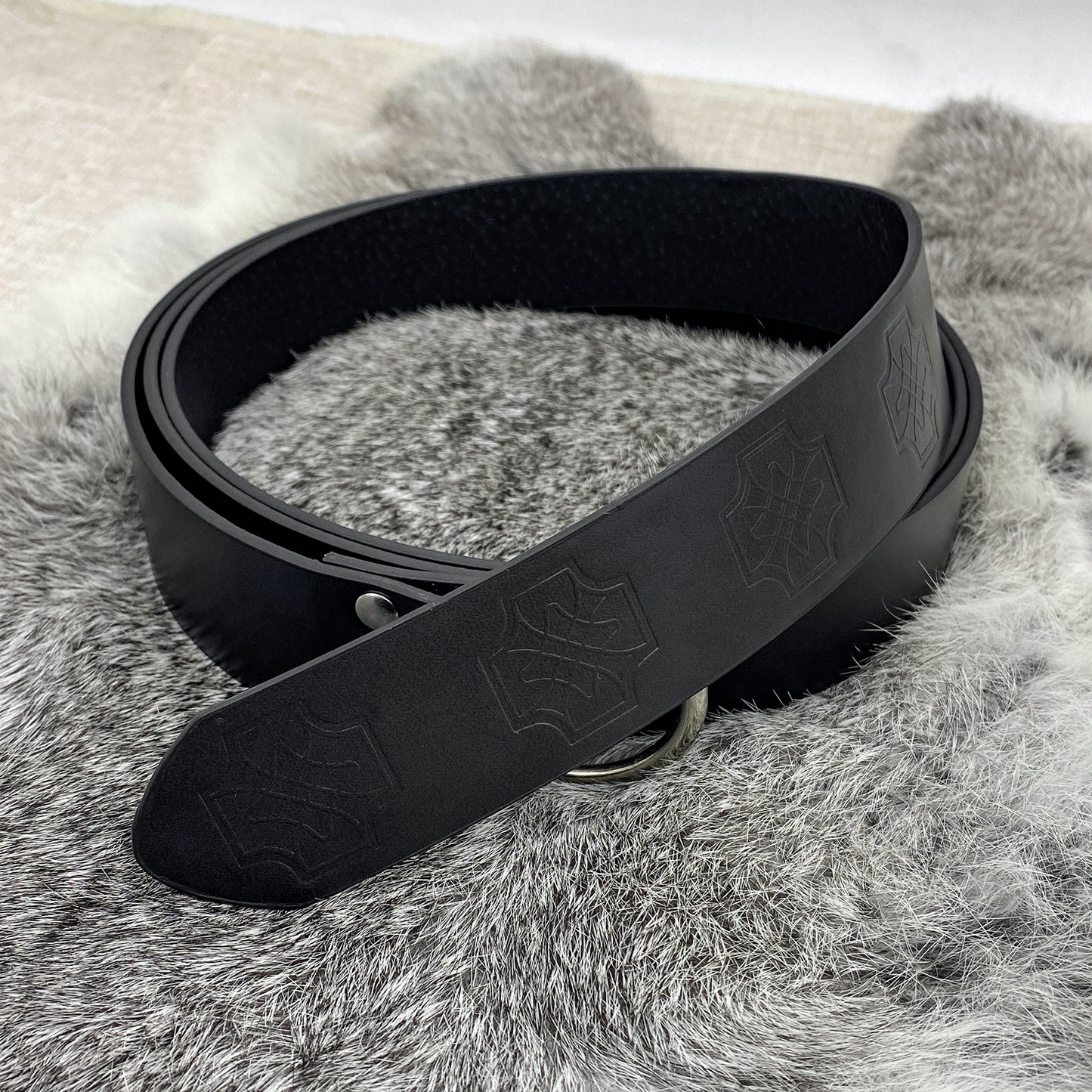 HiiFeuer Medieval Embossed PU Leather O-Ring Belt, Retro Renaissance Knight Belt
