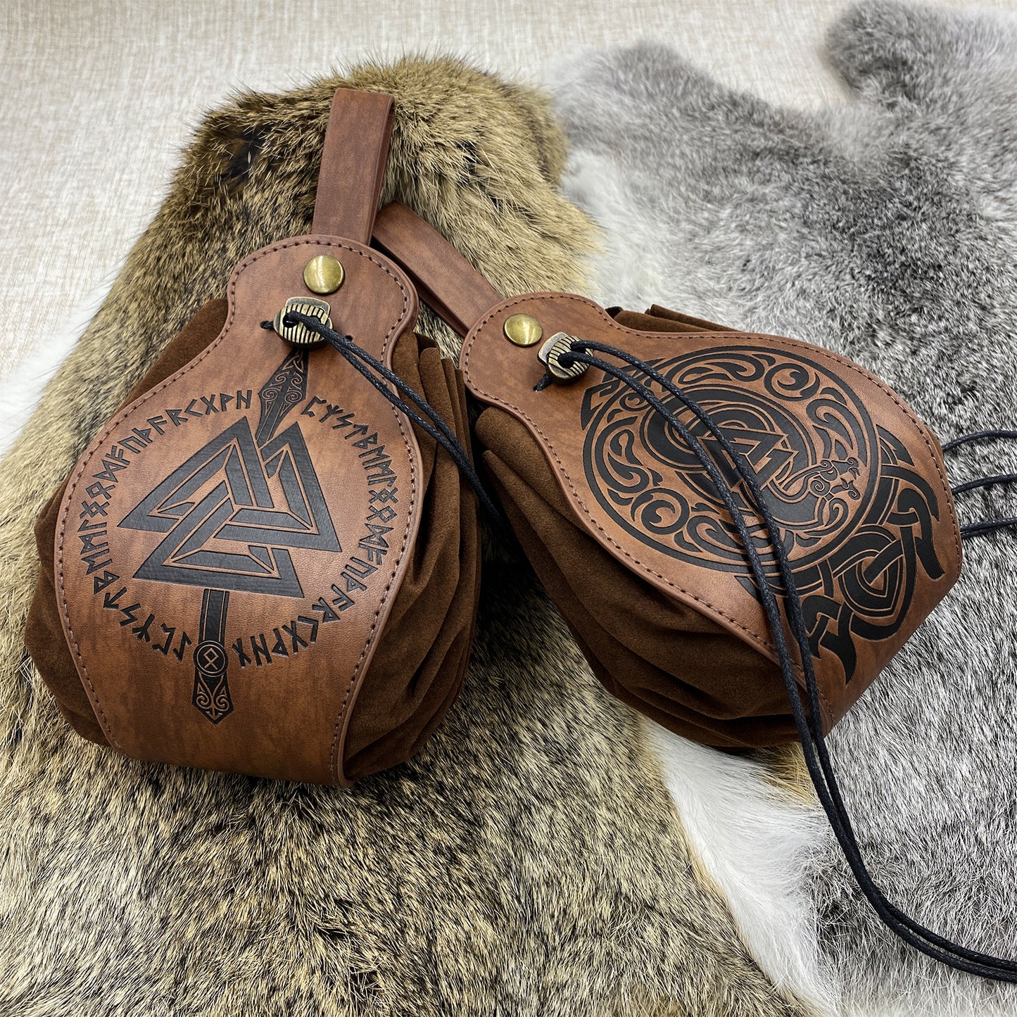 HiiFeuer Medieval Faux Leather Pouch, Portable Drawstring Purse, Vintage Belt Pouch Dice Bag For LARP Ren Faire