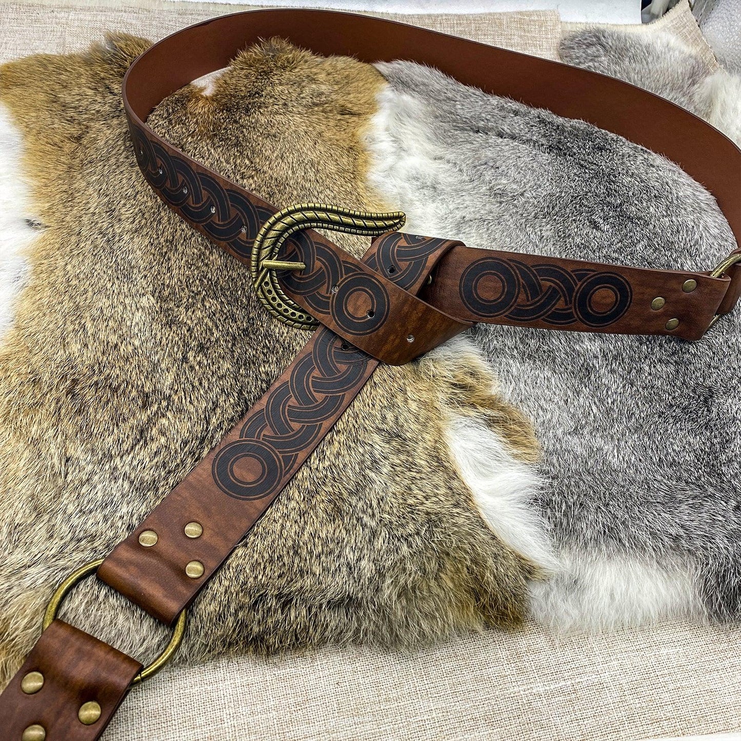 HiiFeuer Nordic Embossed Buckle Belt, Retro Medieval Faux Leather Knight Belt, LARP Cosplay