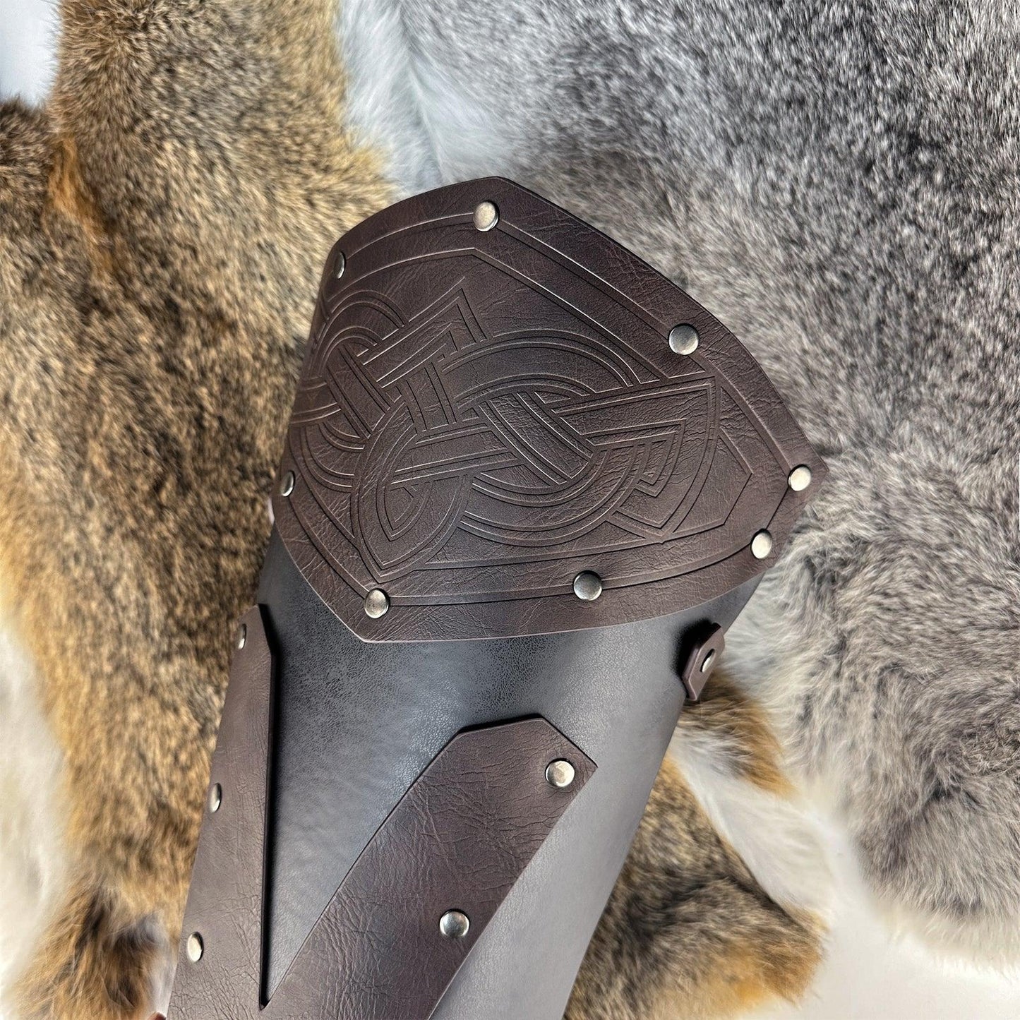 HiiFeuer Medieval Faux Leather Leg Gaiters, Vintage Middle Ages Knight Leg Armor, Mercenary Leg Guards for LARP