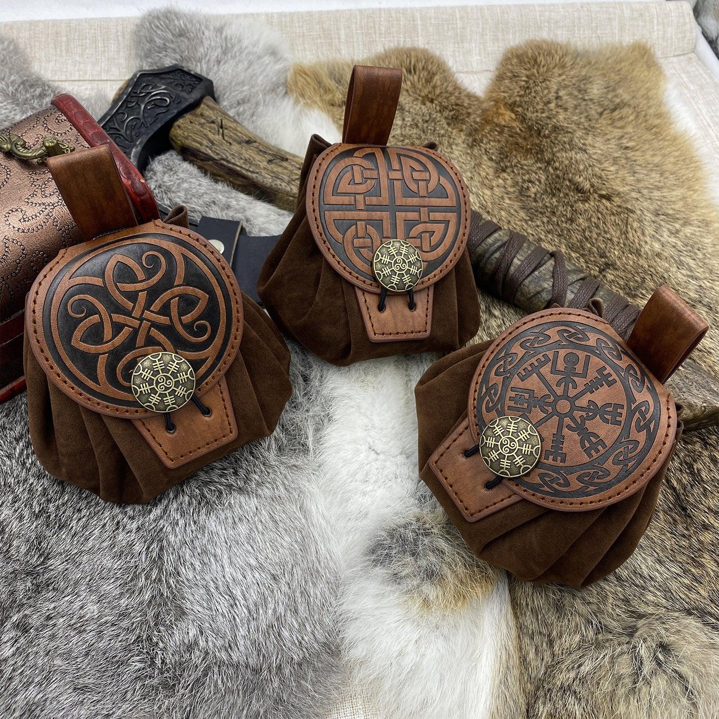 HiiFeuer Medieval Embossed Faux Leather Belt Pouch, Retro Renaissance Portable Belt Bag Coin Purse Dice Bag for LARP Ren Faire