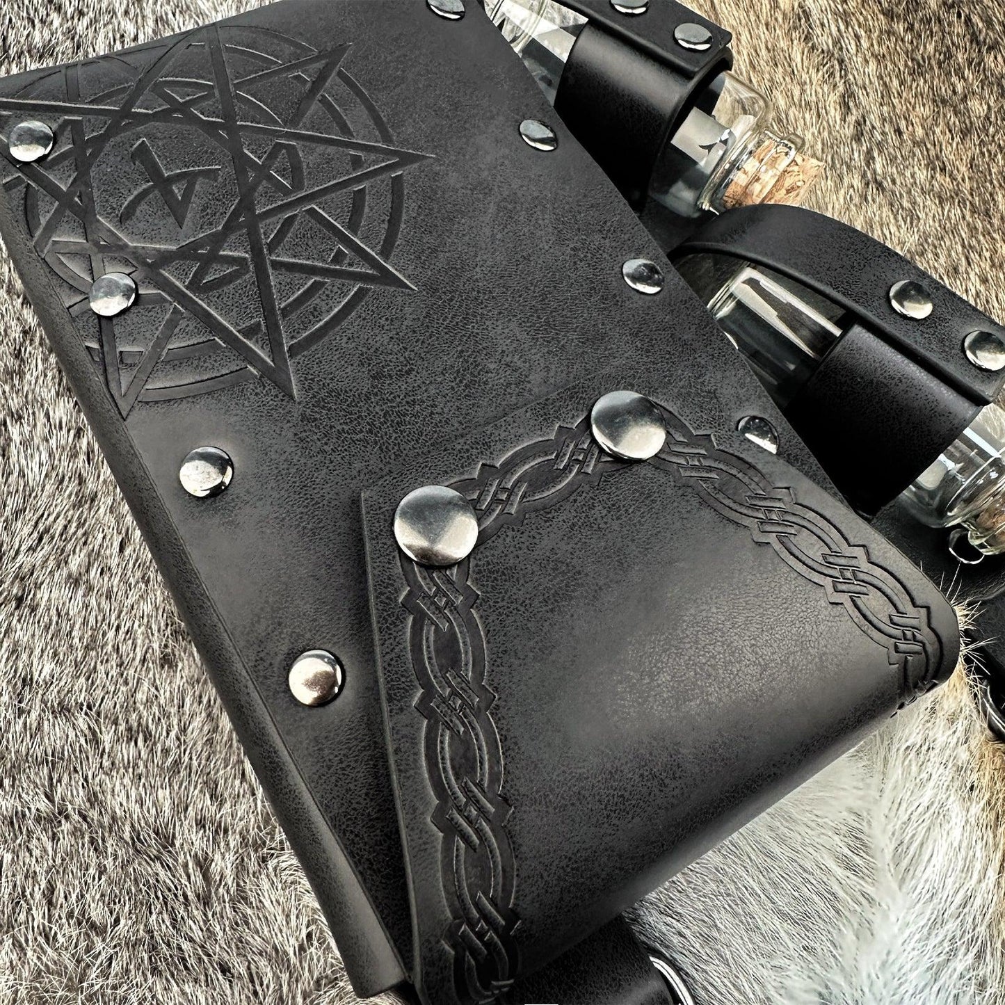 HiiFeuer Medieval Alchemy Faux Leather Belt Bag with 2 Cork Potion Vials, Fantasy Wizard Waist Pouch Side Pack for Ren Faire