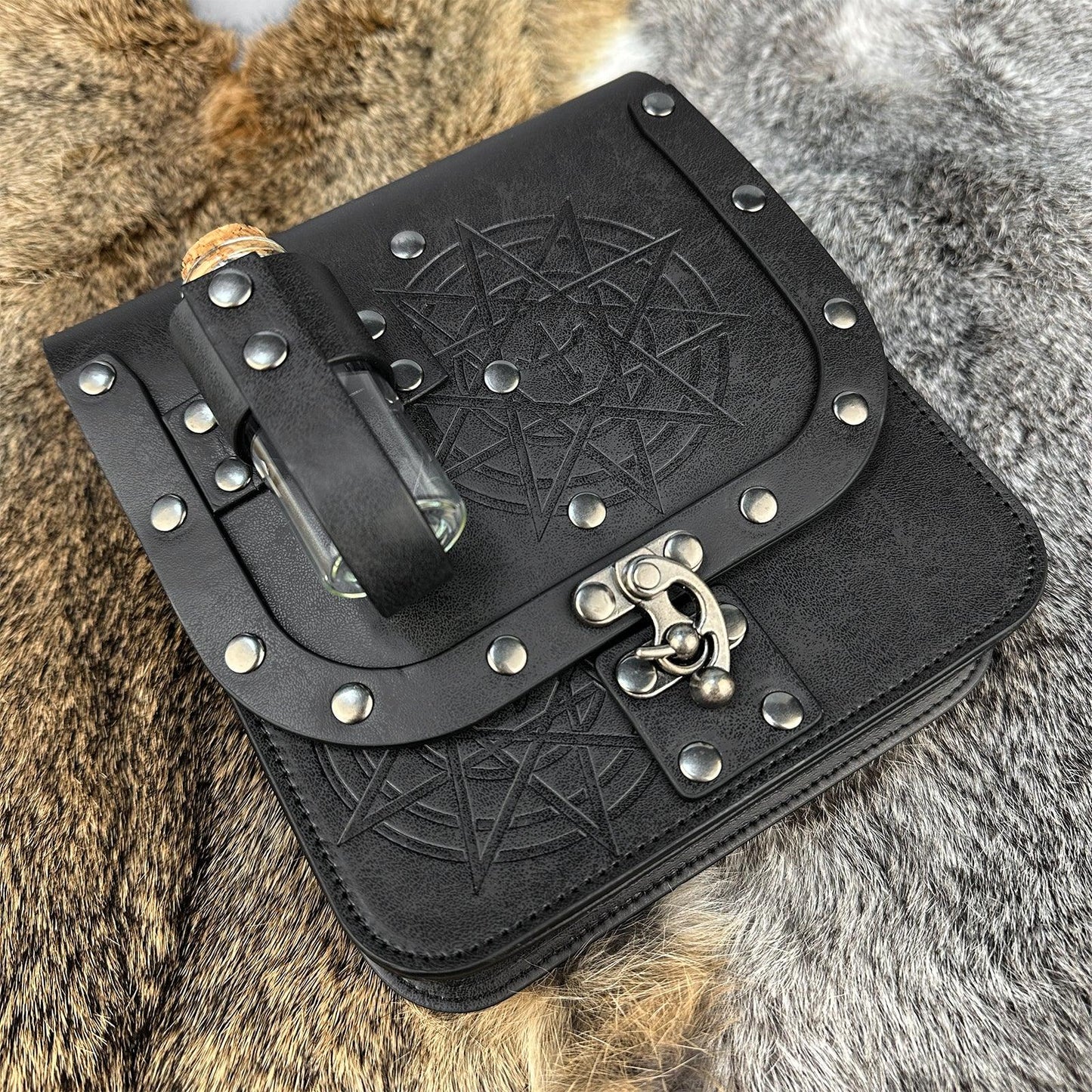 HiiFeuer Medieval Alchemy Faux Leather Belt Bag with 2 Cork Potion Vials, Fantasy Wizard Waist Pouch Side Pack for Ren Faire
