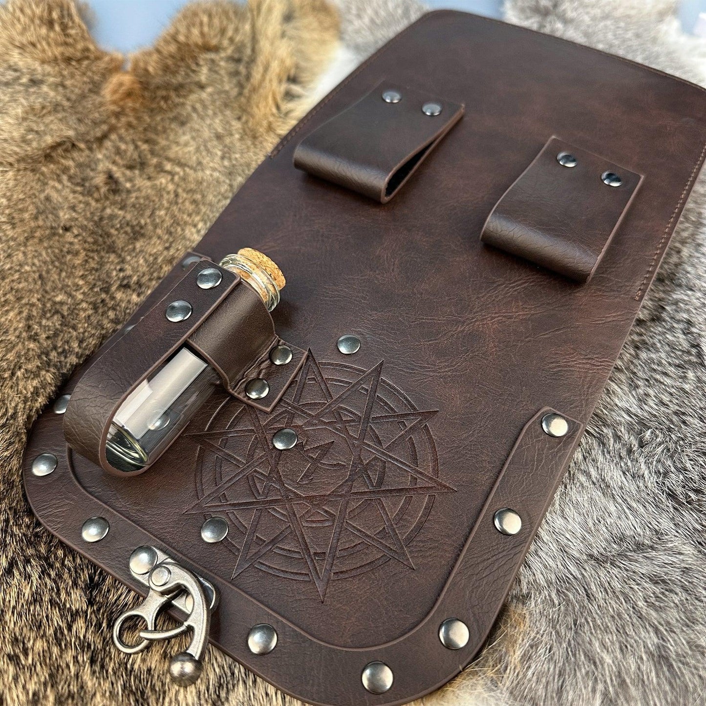 HiiFeuer Medieval Alchemy Faux Leather Belt Bag with 2 Cork Potion Vials, Fantasy Wizard Waist Pouch Side Pack for Ren Faire
