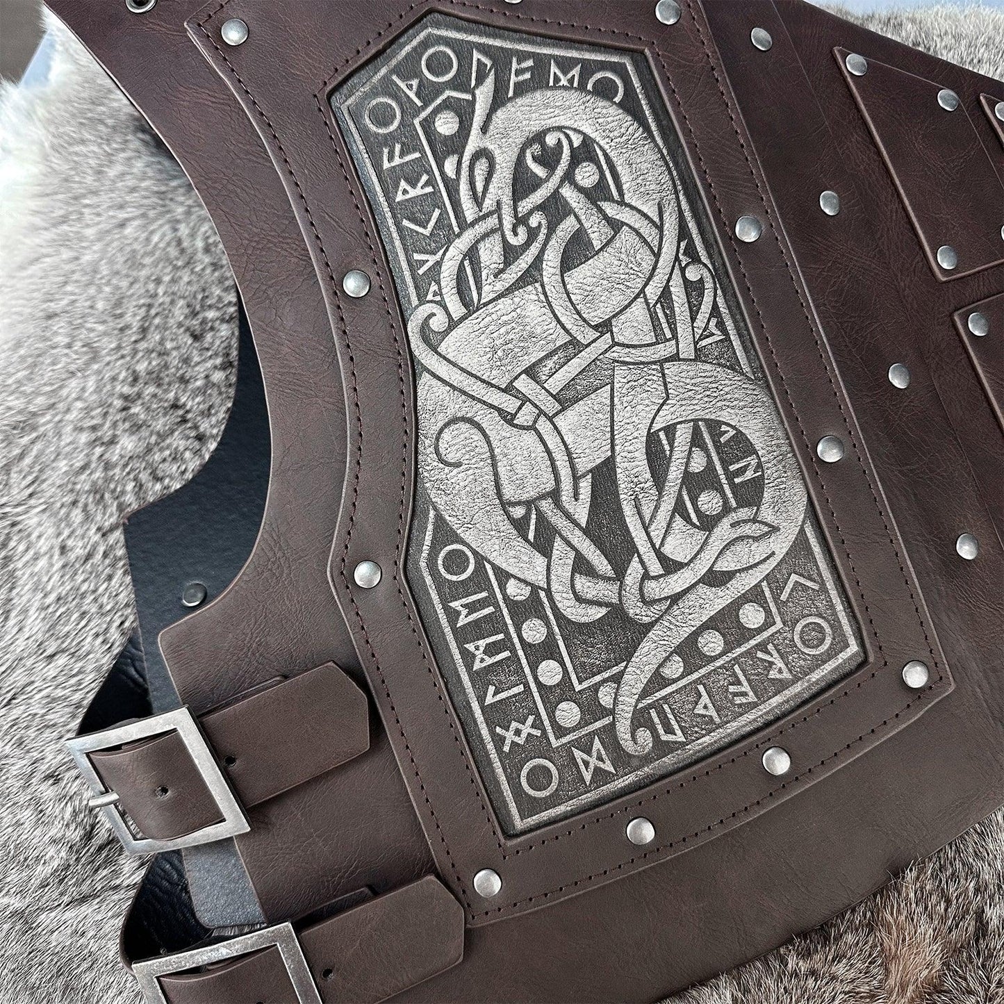 HiiFeuer Viking Embossed Dragon Faux Leather Chest Armor, Medieval Vintage Mercenary Adjustable Vest Armor Knight Body Armor
