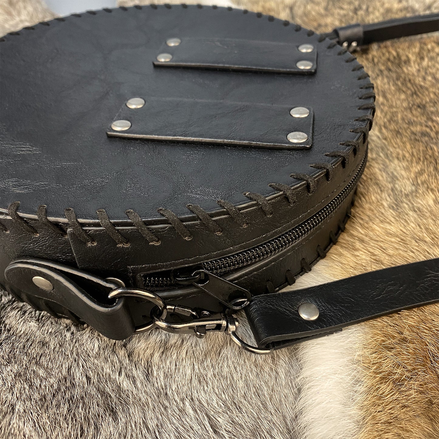 HiiFeuer Viking Embossed Crossbody Bag, Nordic Faux Leather Belt Bag Satchel Bag, Medieval Portable Cosplay Shoulder Bag