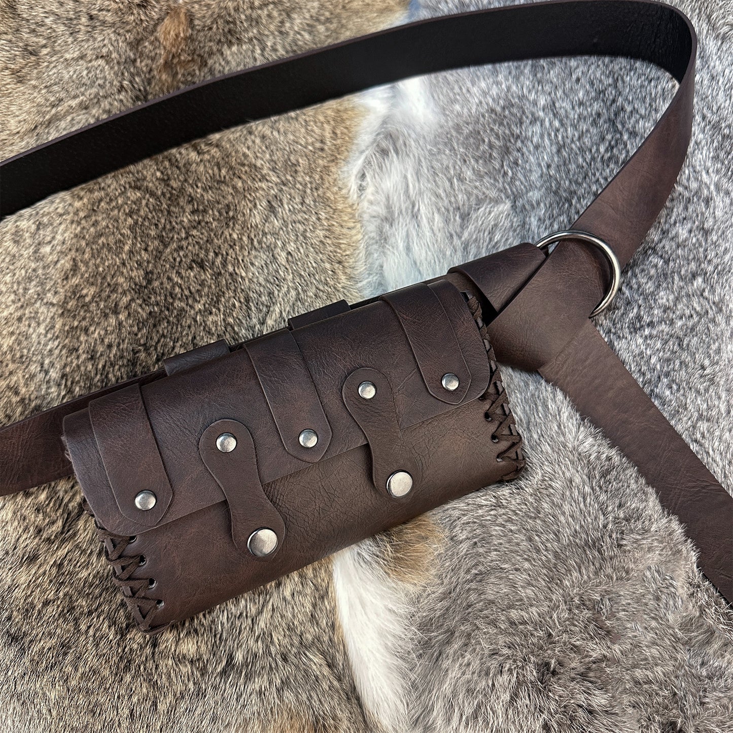 HiiFeuer Medieval Faux Leather Belt Bag with O Ring Belt, Renaissance Cosplay Belt Pouch, Portable Phone Bag for Ren Faire