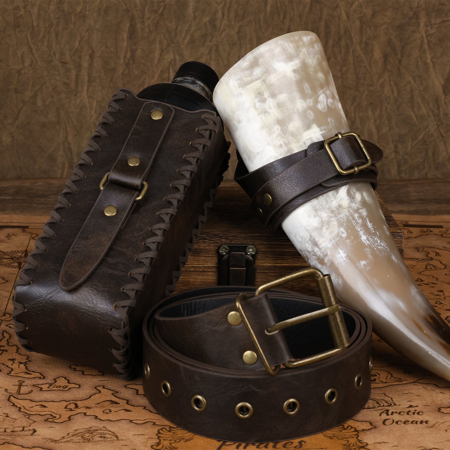 HiiFeuer 3Pcs Medieval Belt with Bottle Beer Holster
