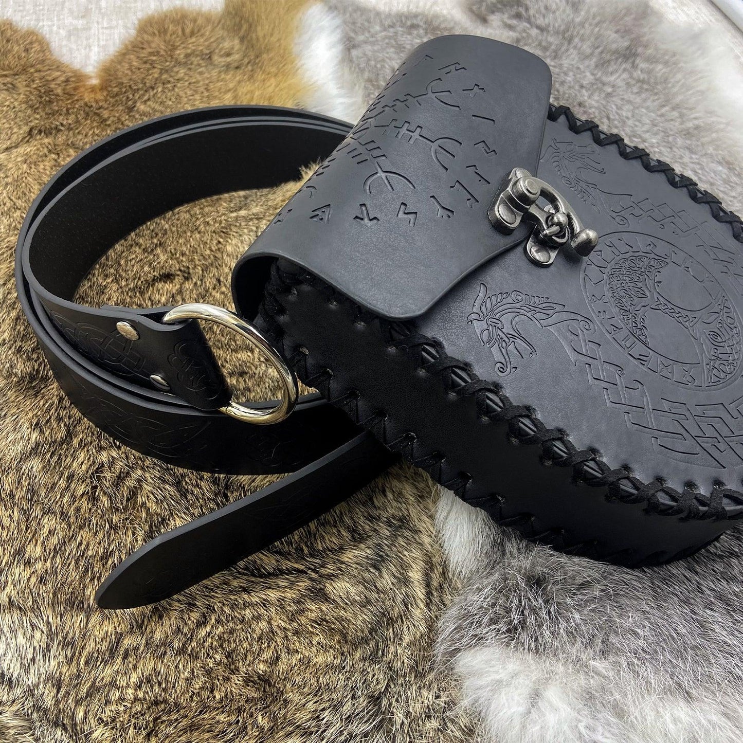 HiiFeuer Medieval Embossed O Ring Belt with Nordic Embossed Belt Bag, Vintage Faux Leather Belt and Belt Pouch Set for LARP