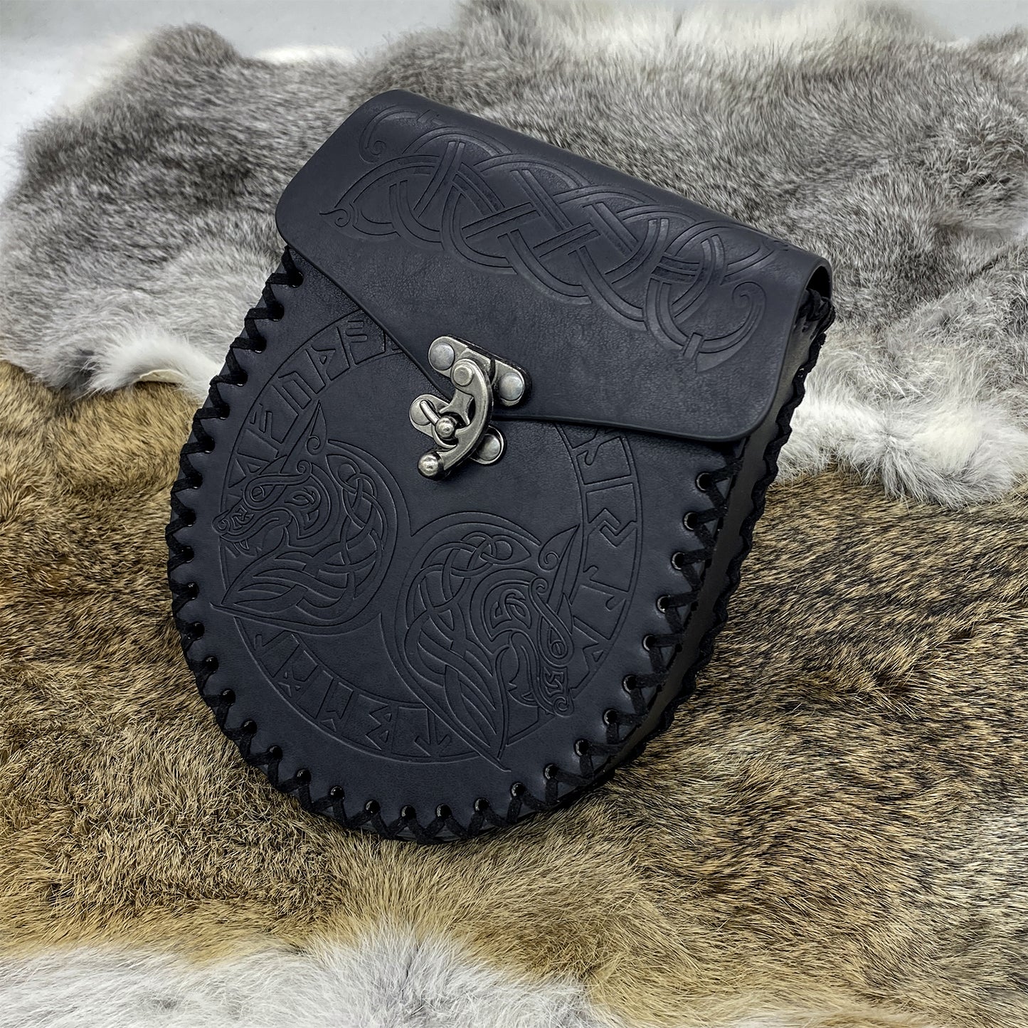 HiiFeuer Medieval Embossed O Ring Belt with Nordic Embossed Belt Bag, Vintage Faux Leather Belt and Belt Pouch Set for LARP