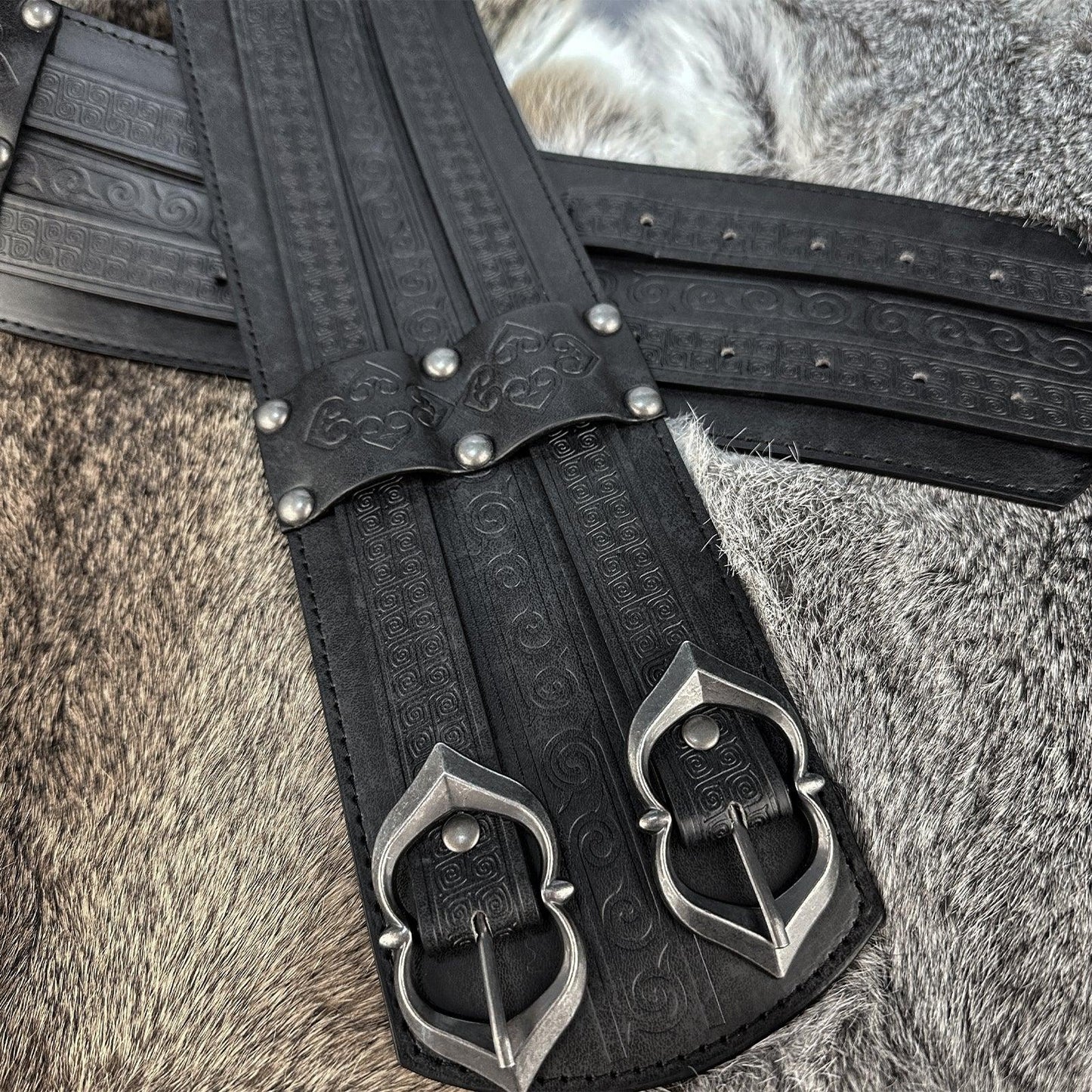 HiiFeuer Viking Wide Belt, Medieval Faux Leather Armor Belt Knight Corset Belt, LARP Costume