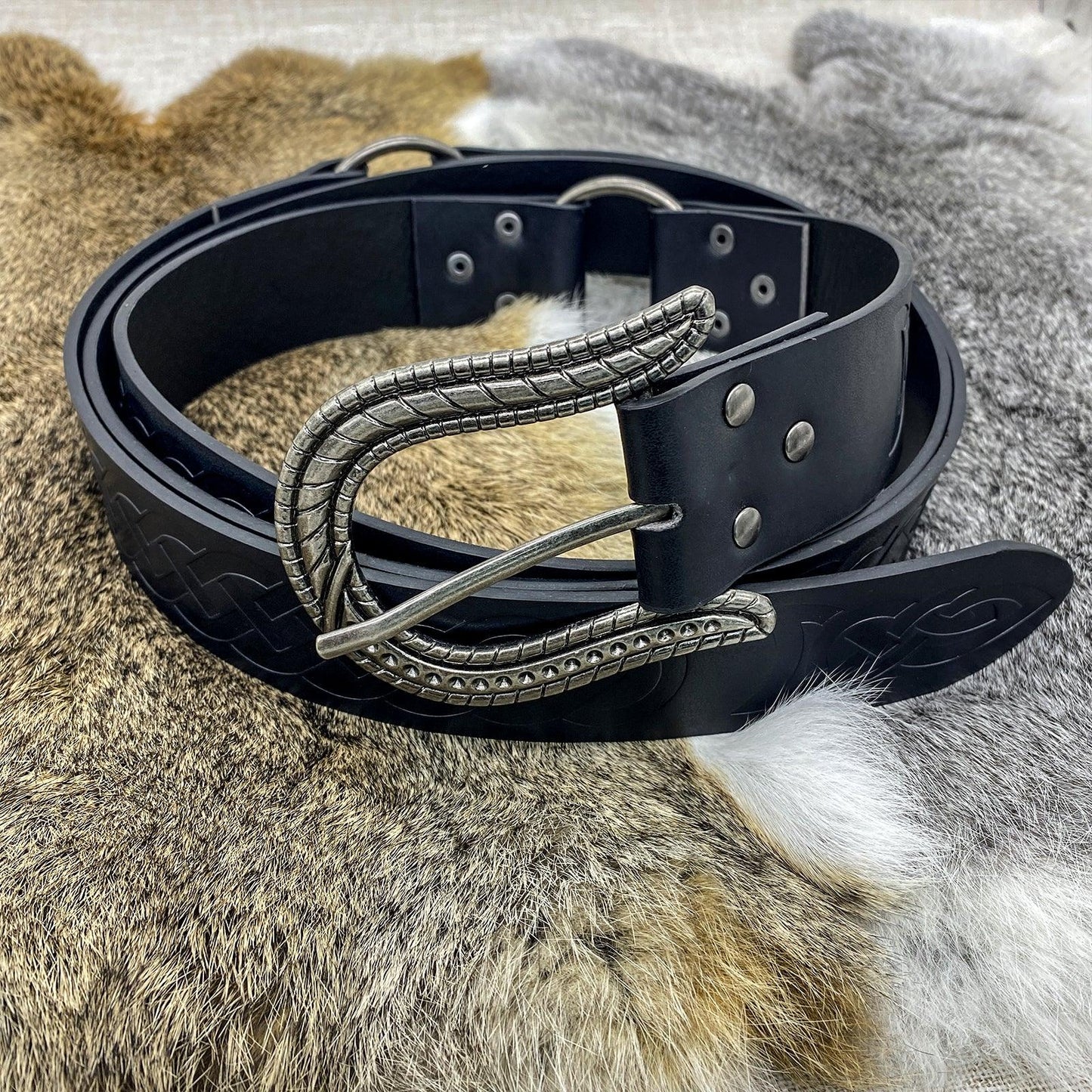 HiiFeuer Nordic Embossed Buckle Belt, Retro Medieval Faux Leather Knight Belt, LARP Cosplay