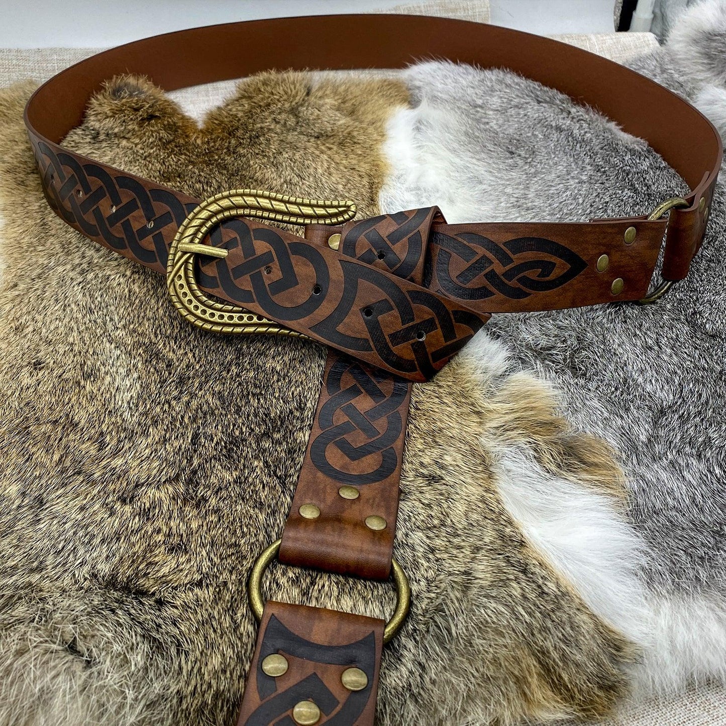HiiFeuer Nordic Embossed Buckle Belt, Retro Medieval Faux Leather Knight Belt, LARP Cosplay