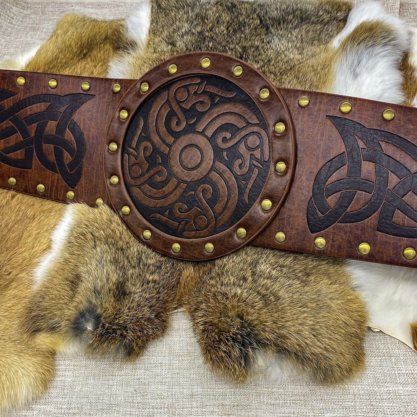 HiiFeuer Viking Embossed Wide Belt, Nordic Faux Leather Armor Belt Knight Corset Belt, LARP Halloween Costume