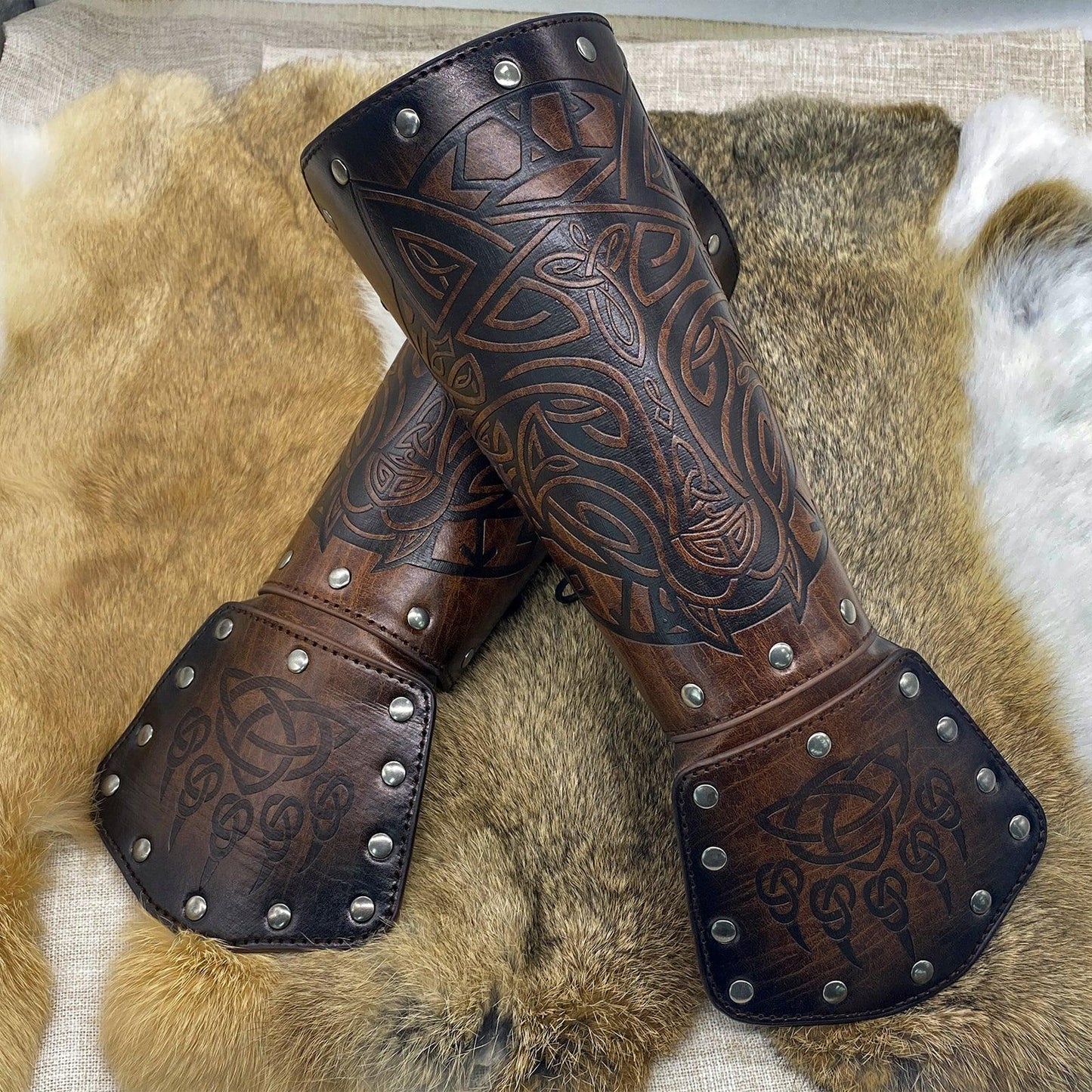 HiiFeuer Viking Fenrir Gauntlet, Medieval Faux Leather Arm Armor Knight Bracer, LARP Halloween Costume
