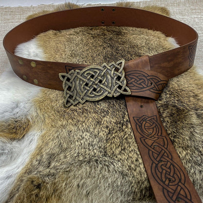 HiiFeuer Viking Embossed Buckle Belt, Nordic Faux Leather Knight Belt, Retro Medieval Warrior Belt for LARP Cosplay Halloween