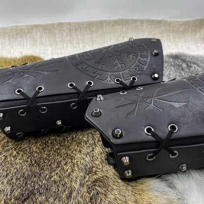 HiiFeuer Medieval Embossed Arm Bracers, Retro Faux Leather Knight Arm Gauntlets, Vintage Renaissance Arm Guards