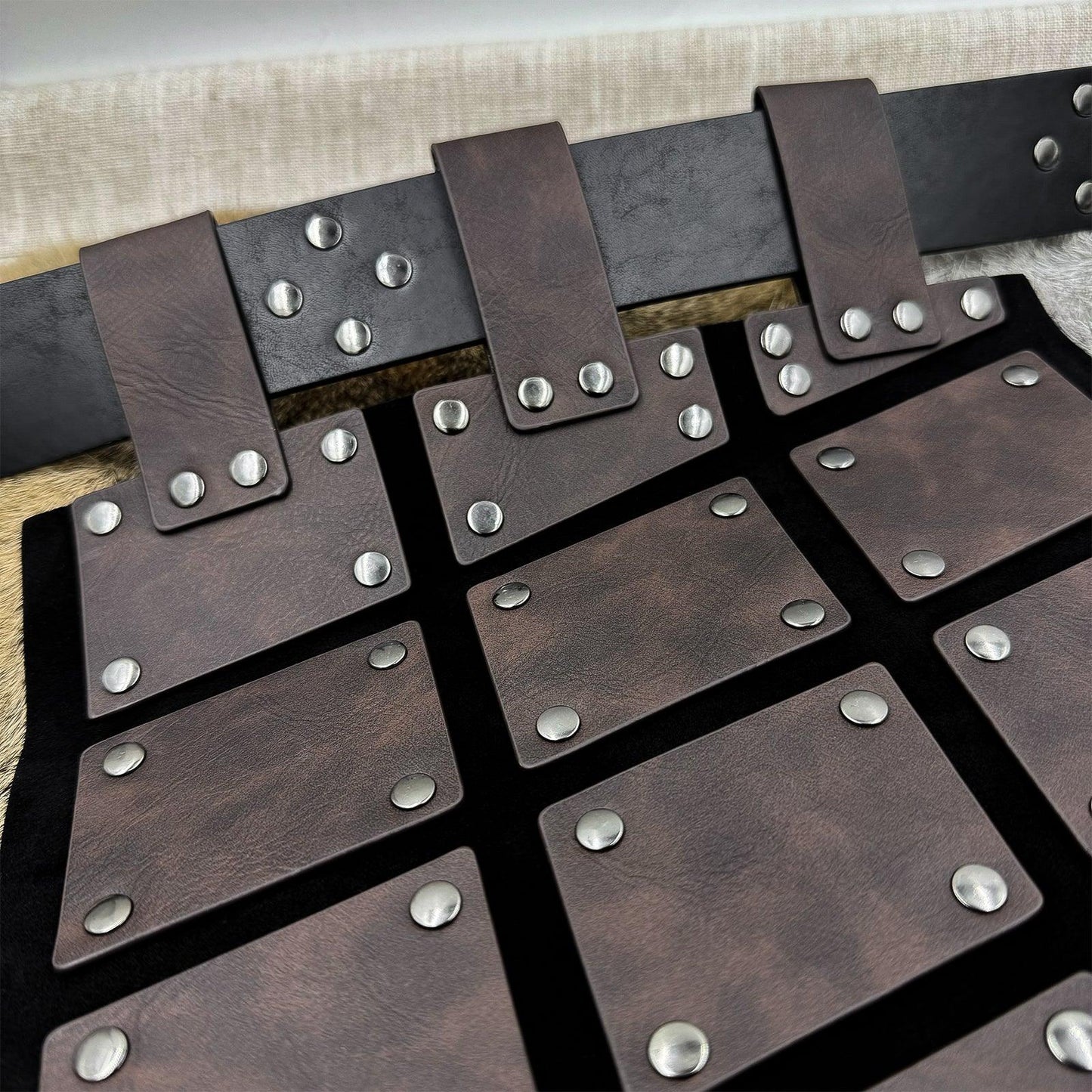 HiiFeuer Medieval Faux Leather Thigh Armor, Retro Double Sides Waist Armor with Belt, Mercenary&amp;Knights Skirt Armor for LARP