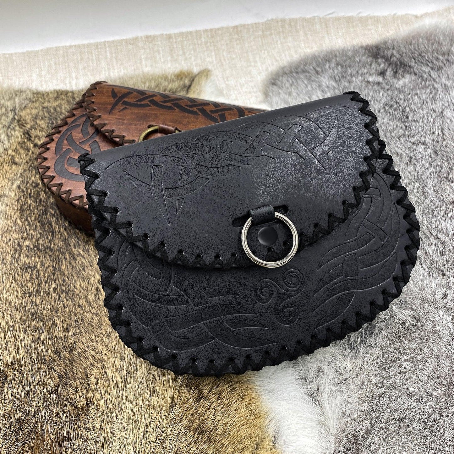 HiiFeuer Viking Embossed Belt Bag, Vintage Medieval Faux Leather Side Pack, Middle Ages Portable Belt Pouch For LARP Ren Faire