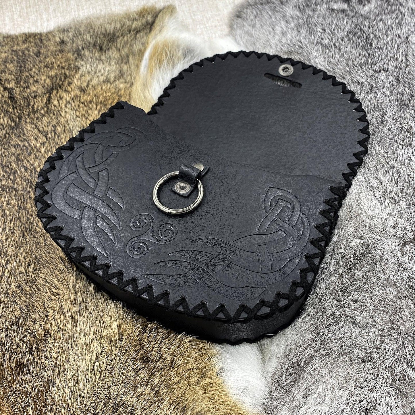 HiiFeuer Viking Embossed Belt Bag, Vintage Medieval Faux Leather Side Pack, Middle Ages Portable Belt Pouch For LARP Ren Faire