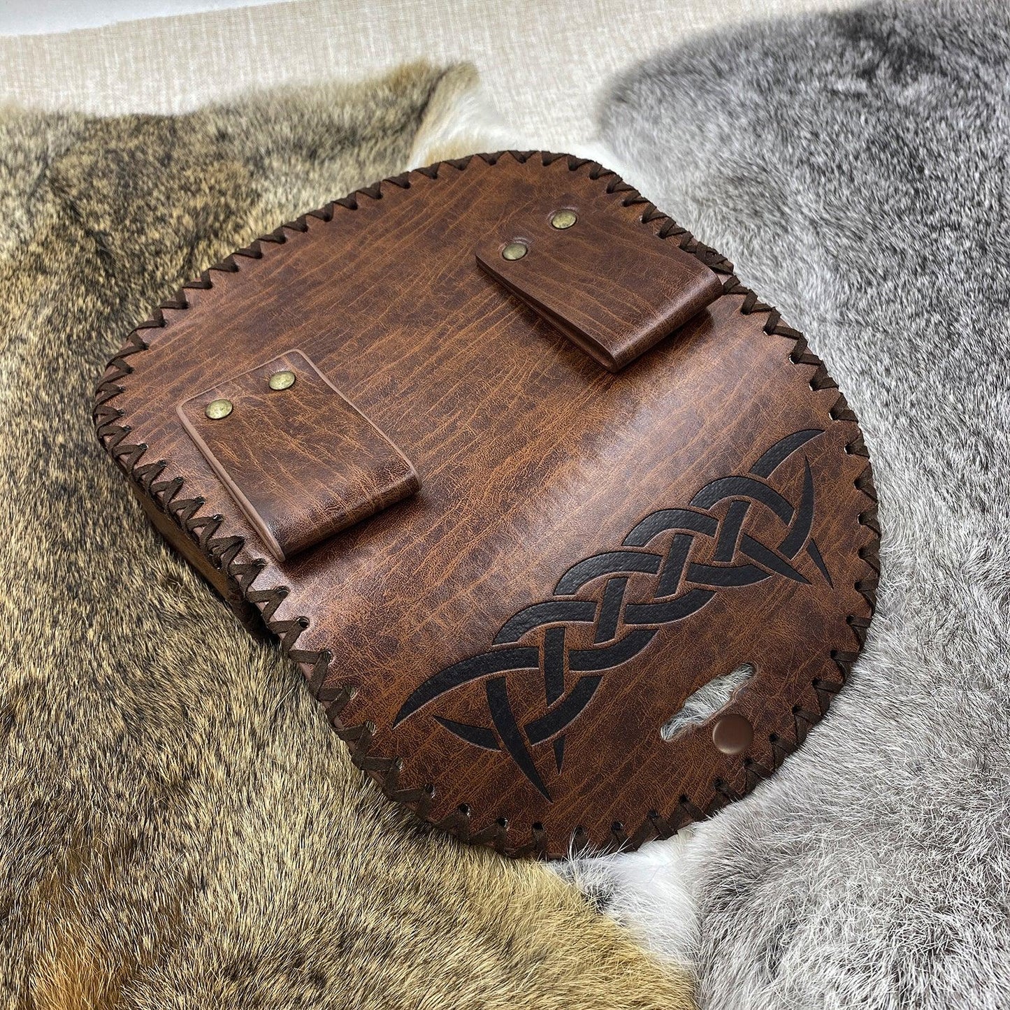 HiiFeuer Viking Embossed Belt Bag, Vintage Medieval Faux Leather Side Pack, Middle Ages Portable Belt Pouch For LARP Ren Faire
