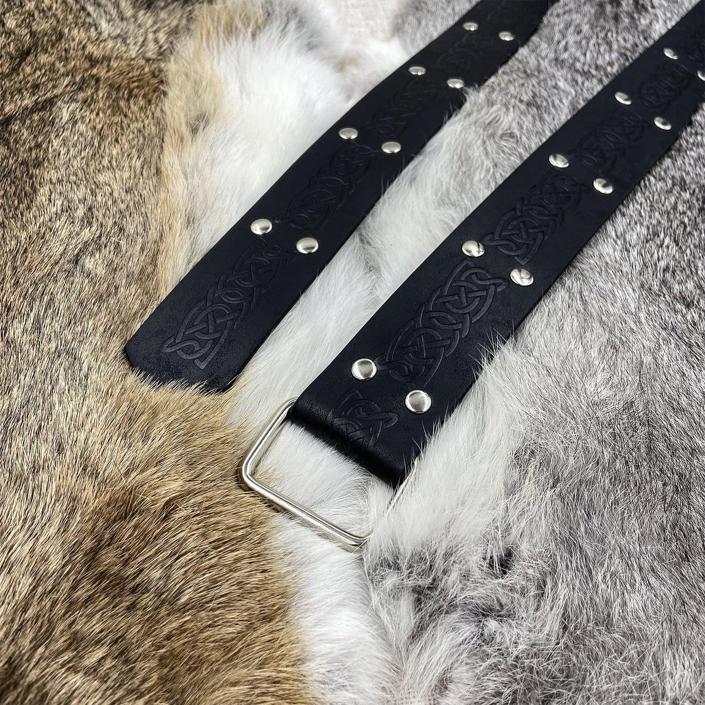 HiiFeuer Medieval Embossed Square Buckle Belt,Retro Middle Ages Faux Leather Mercenary Knight Belt,for LARP Ren Faire