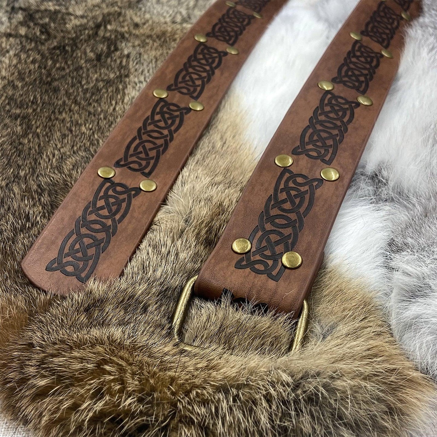 HiiFeuer Medieval Embossed Square Buckle Belt,Retro Middle Ages Faux Leather Mercenary Knight Belt,for LARP Ren Faire