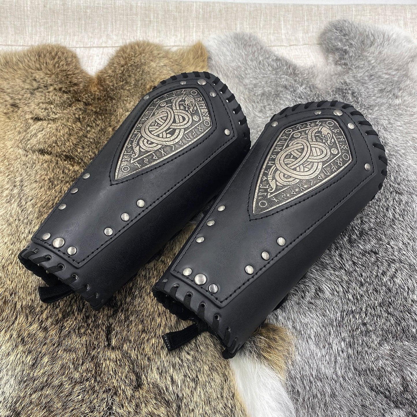 HiiFeuer Viking Embossed Dragon Faux Leather Arm Guards, Medieval Vintage Mercenary Arm Bracers, Retro Knight Gauntlets