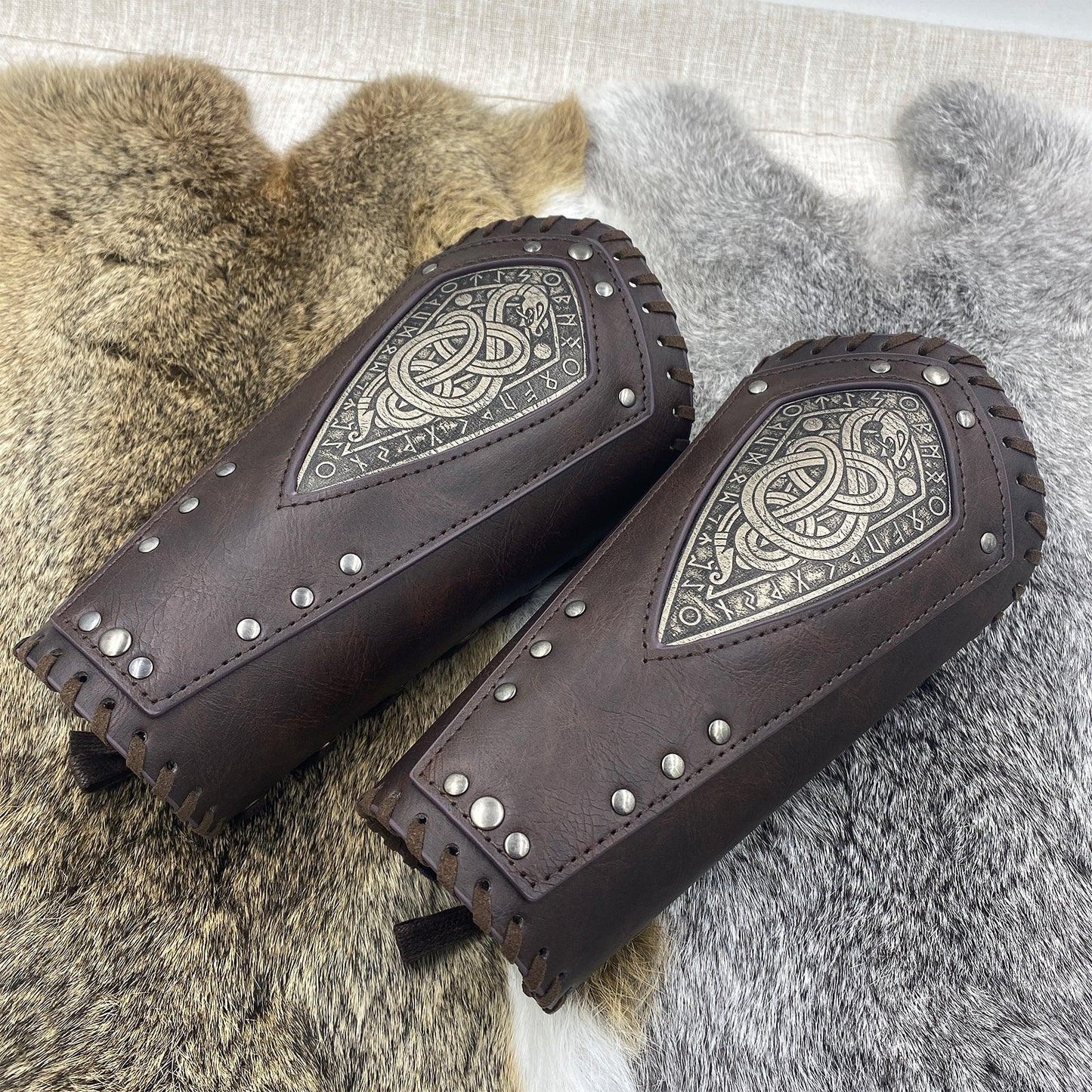 HiiFeuer Viking Embossed Dragon Faux Leather Arm Guards, Medieval Vintage Mercenary Arm Bracers, Retro Knight Gauntlets