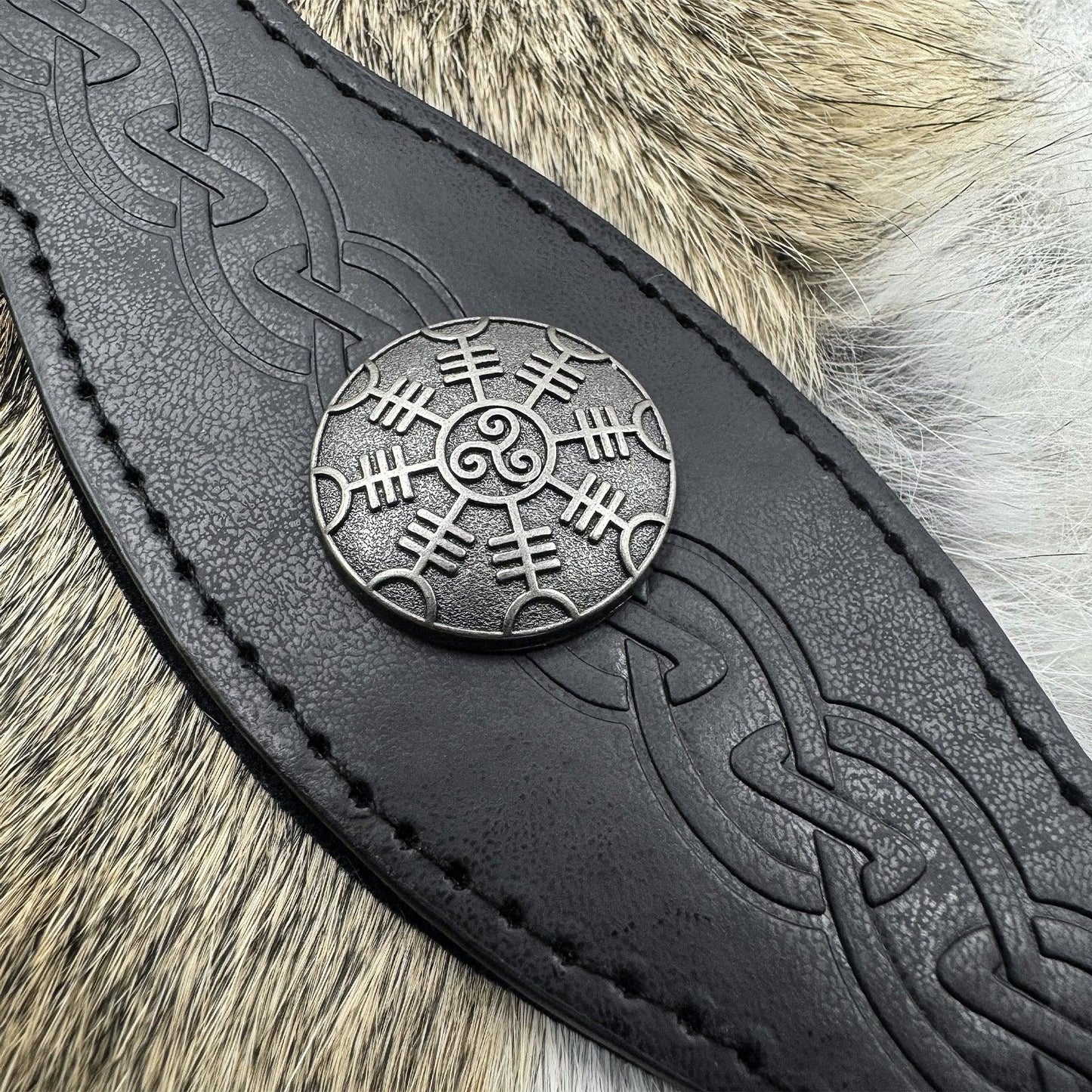 HiiFeuer Medieval Embossed Faux Leather Headpiece, Retro Renaissance Adjustable Headband, Cosplay Costume Accessories