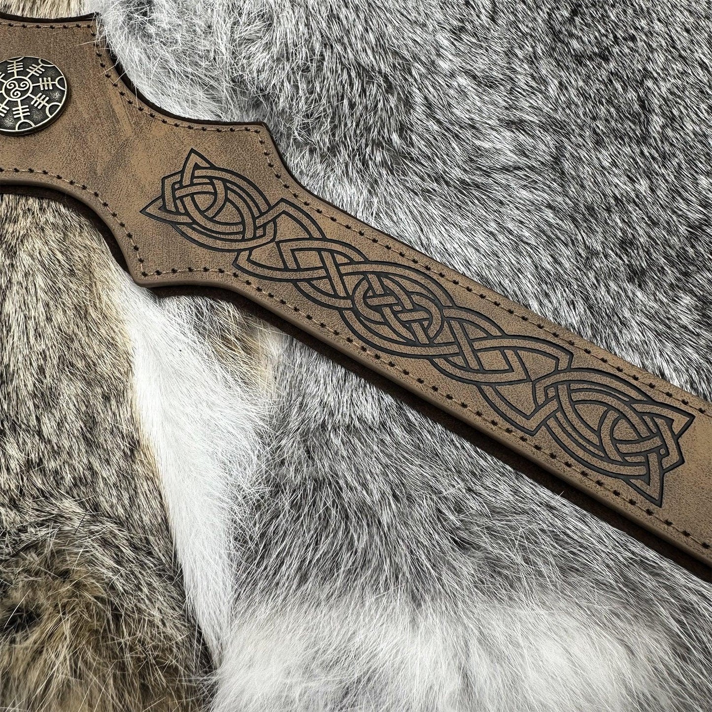 HiiFeuer Medieval Embossed Faux Leather Headpiece, Retro Renaissance Adjustable Headband, Cosplay Costume Accessories