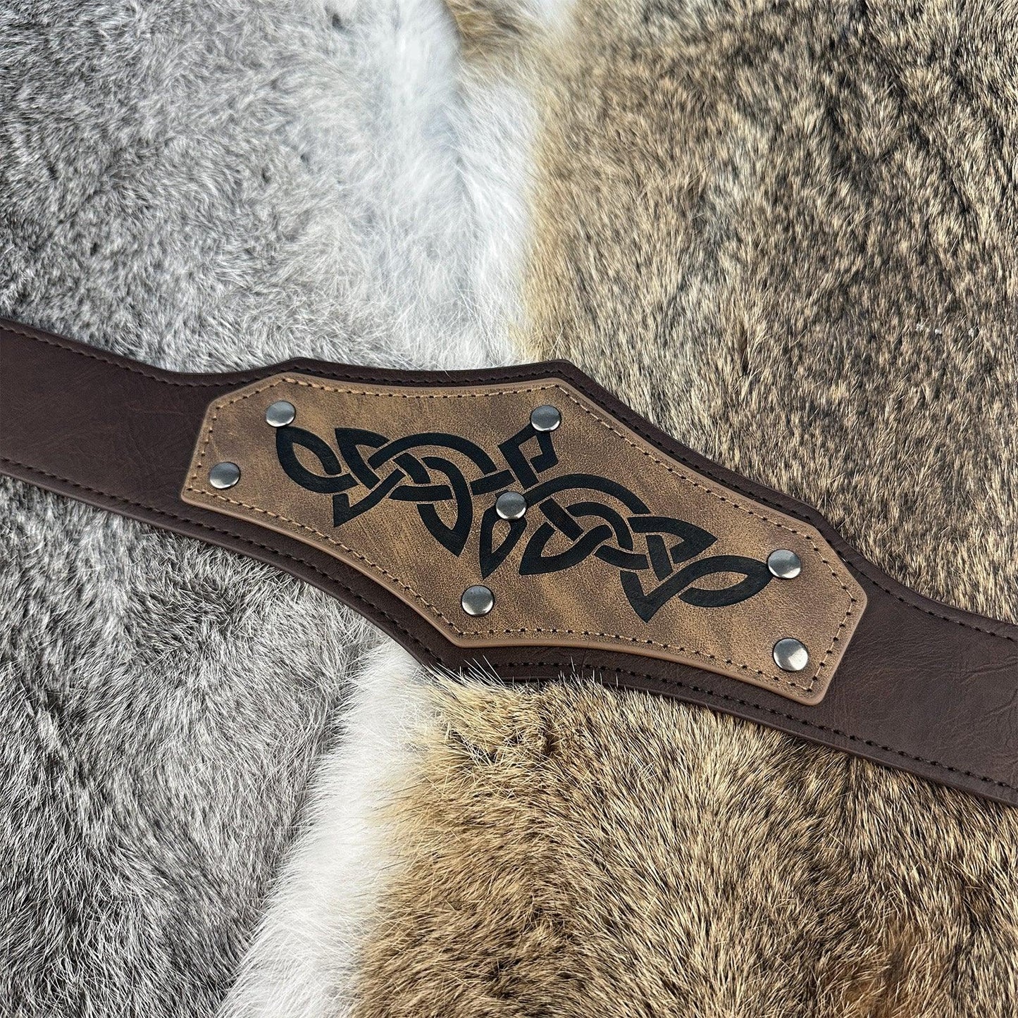 HiiFeuer Medieval Embossed Faux Leather Headpiece, Retro Renaissance Adjustable Headband, Cosplay Costume Accessories