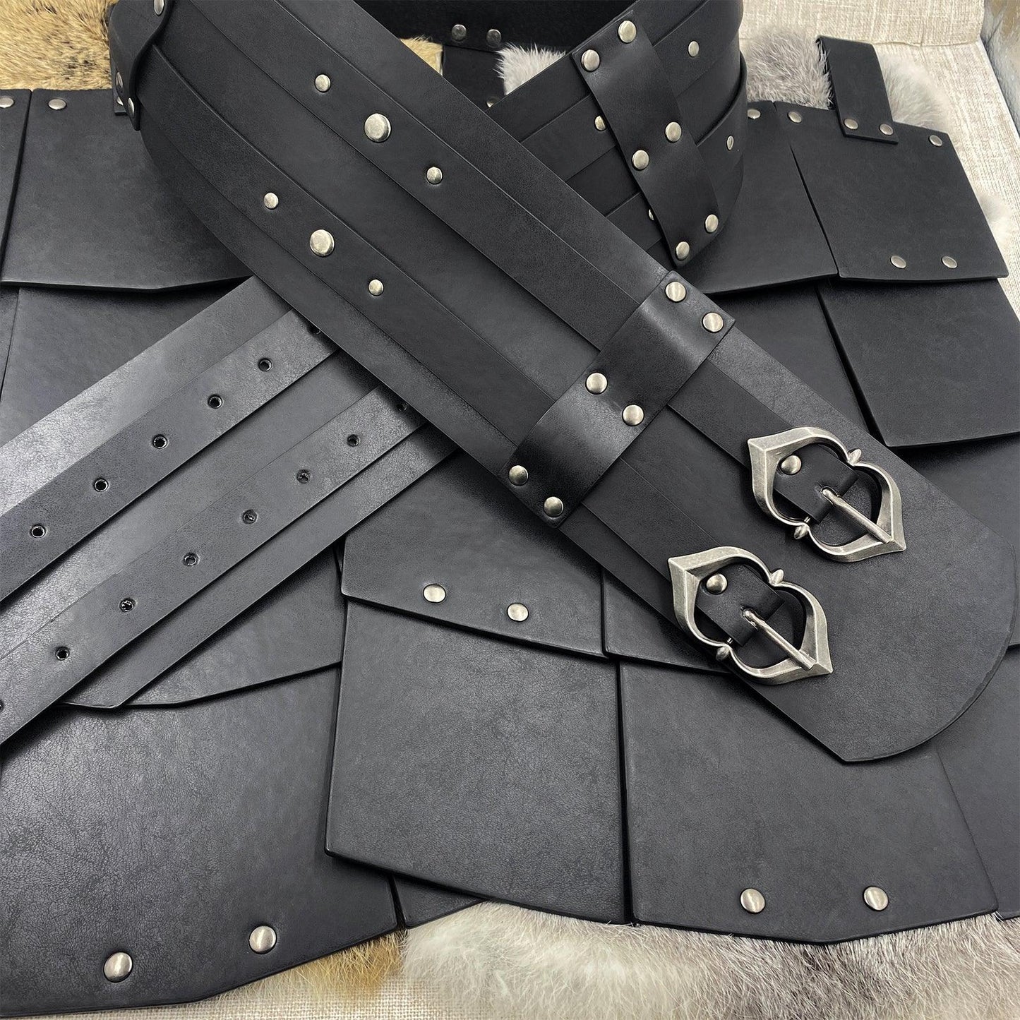 HiiFeuer Medieval Faux Leather Wide Belt Thigh Armor, Retro Double Sides Waist Armor, Mercenary&Knights Skirt Armor for LARP