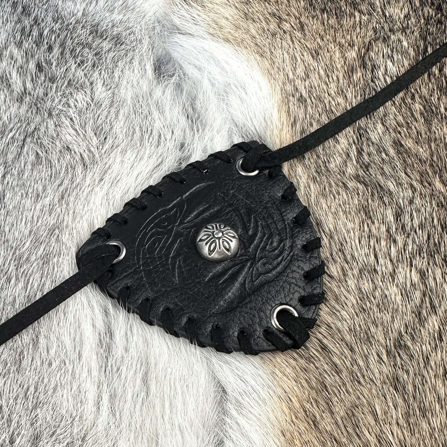 HiiFeuer Medieval Embossed Pirate Eye Patch, Vintage Faux Leather Eye Mask Viking Accessories, Renaissance Eye Cover Cosplay