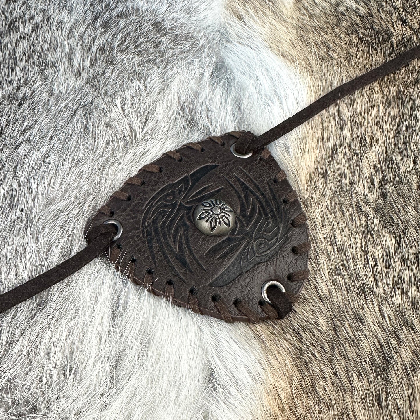 HiiFeuer Medieval Embossed Pirate Eye Patch, Vintage Faux Leather Eye Mask Viking Accessories, Renaissance Eye Cover Cosplay