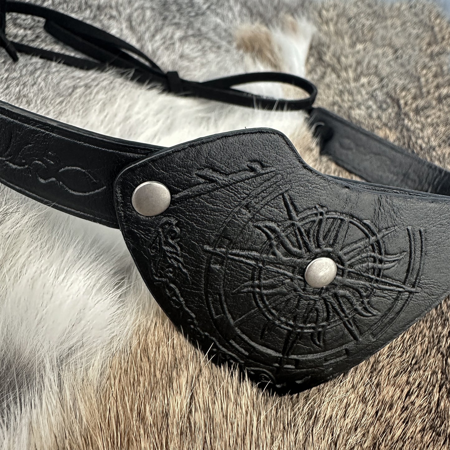 HiiFeuer Medieval Embossed Pirate Eye Patch, Vintage Faux Leather Eye Mask Viking Accessories, Renaissance Eye Cover Cosplay