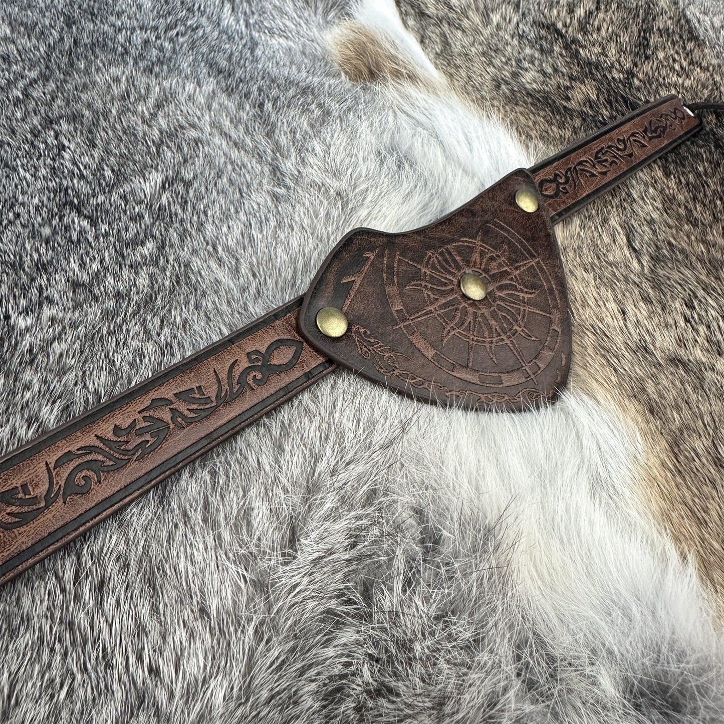 HiiFeuer Medieval Embossed Pirate Eye Patch, Vintage Faux Leather Eye Mask Viking Accessories, Renaissance Eye Cover Cosplay