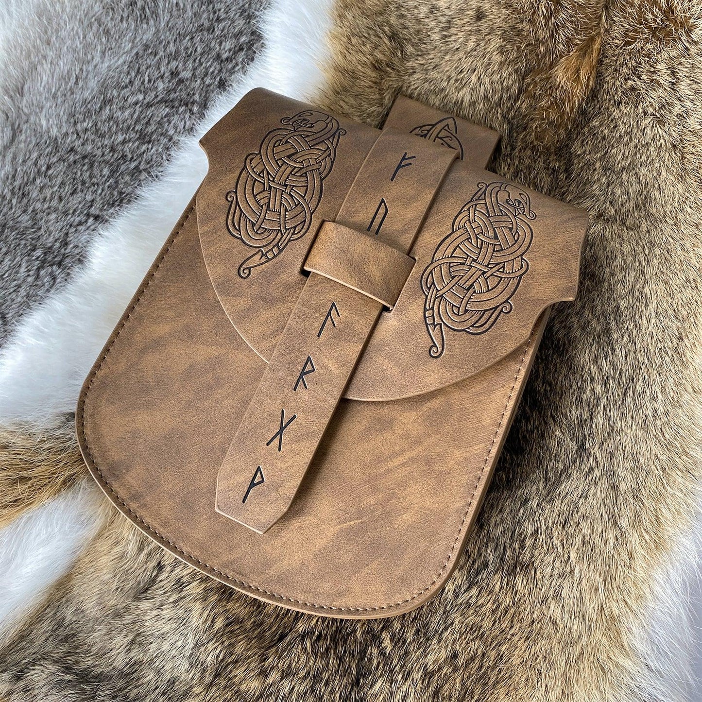 HiiFeuer Viking Embossed Langskip Belt Pouch, Medieval Faux Leather Flap Saddle Side Bag Purses, Retro Portable Belt Bag