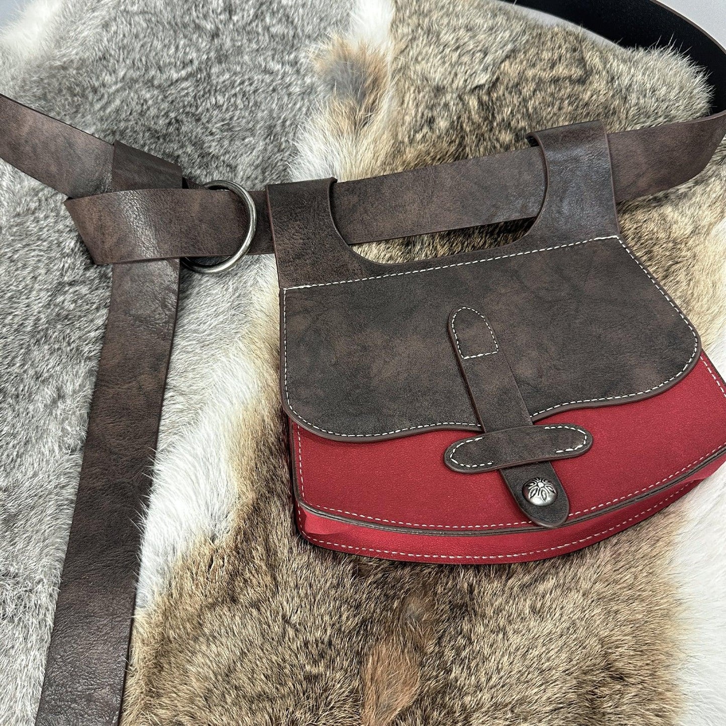 HiiFeuer 3PCs Medieval Faux Leather Belt with Vintage Handmade Belt Bag and Retro Knight Waist Bag, Renaissance Belt Pouch Set