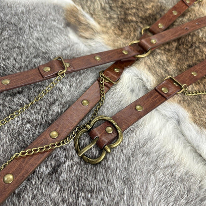 HiiFeuer Medieval DIY Faux Leather Metal Chain Belt, Vintage Adjustable Thin Belt For Women, Retro Skinny Belt For Dresses